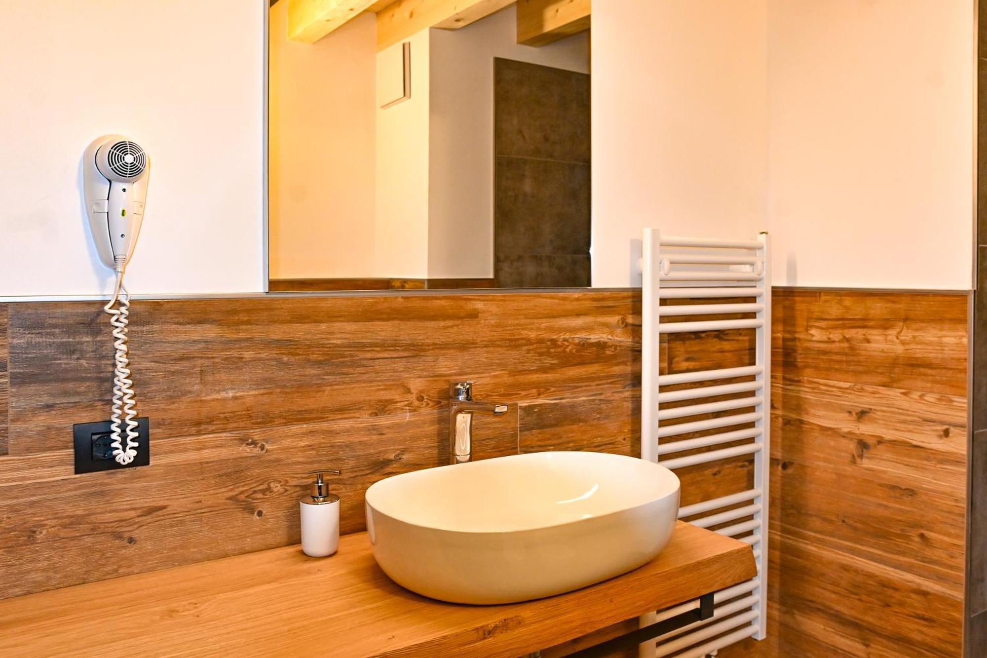 Tilde Apartment Tesero Luaran gambar